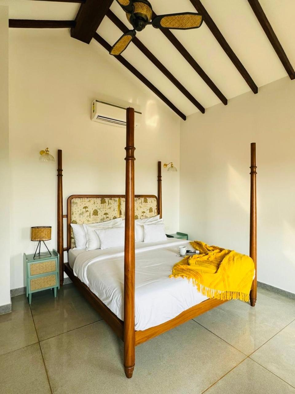 Casa Azul- Luxury 4Bhk Assagao With Private Pool Villa Vagator Exteriör bild